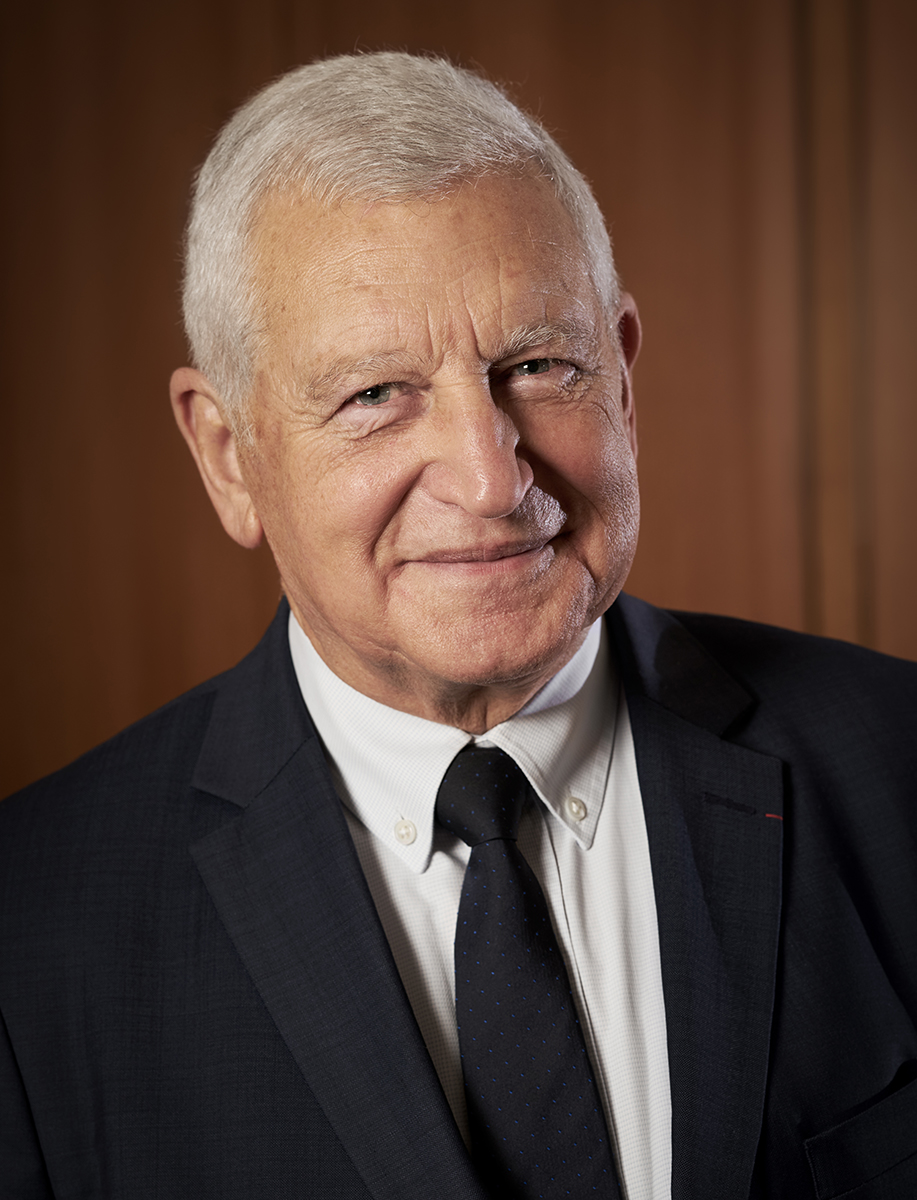 Bernard Valluis